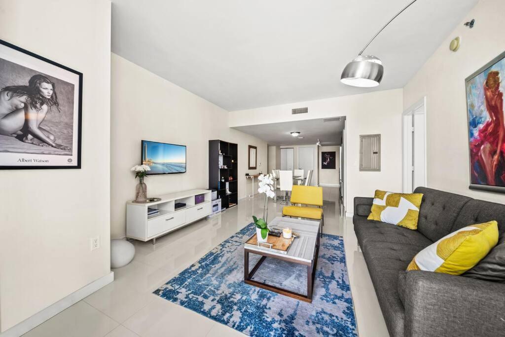 Iconbrickell Apartment ไมอามี ภายนอก รูปภาพ
