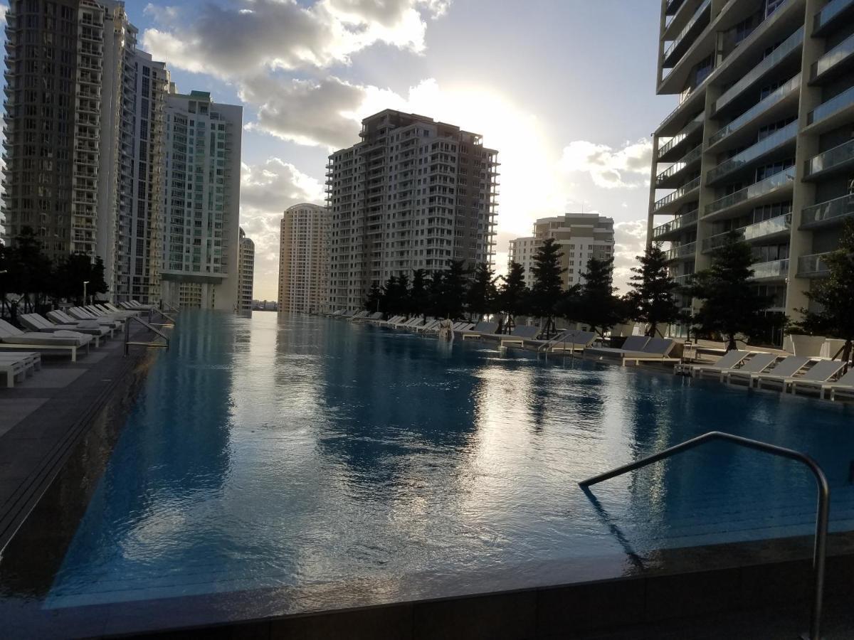Iconbrickell Apartment ไมอามี ภายนอก รูปภาพ